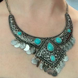 Turquoise and metal costume necklace